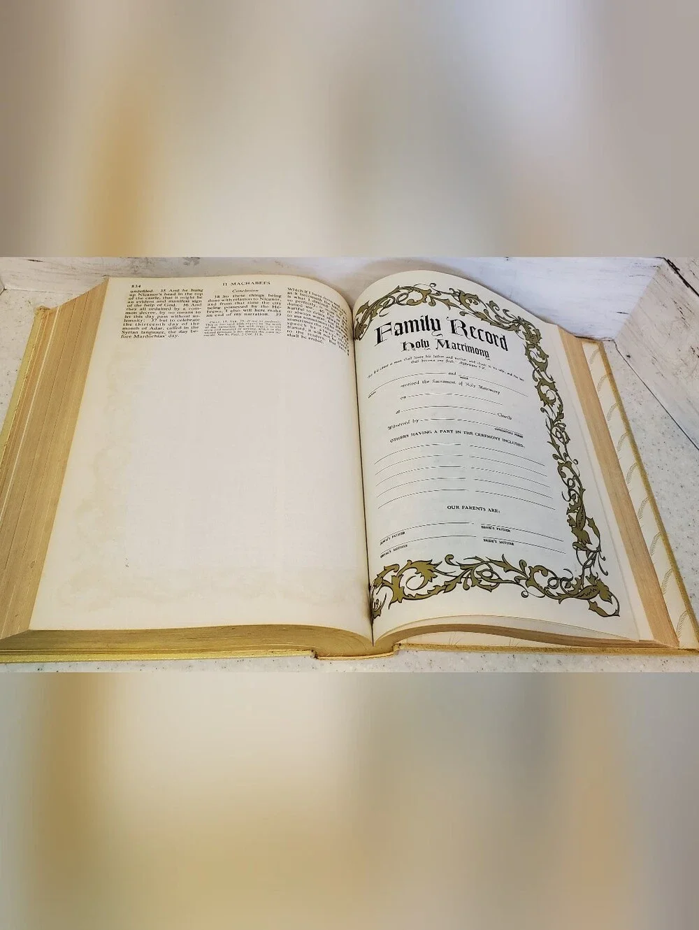 Vintage 1963 Catholic Holy Bible Good Counsel Confraternity Hardcover Gold Edge